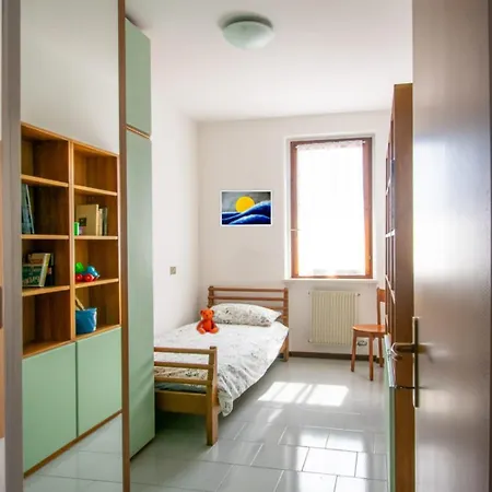 La Casa Di A-mici * Maccagno