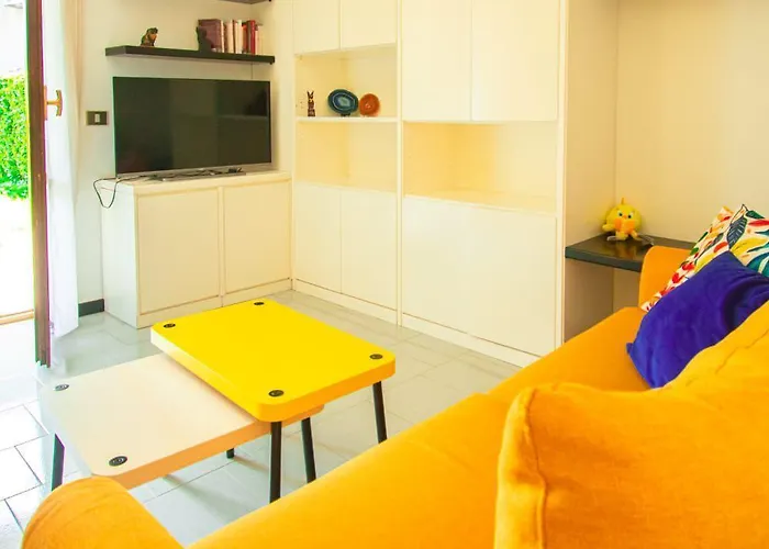 La Casa Di A-mici * Maccagno