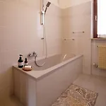 Дом отдыха La Casa Di A-mici Maccagno